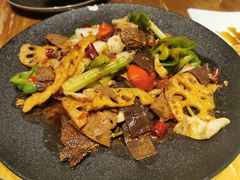 -十三式重庆江湖菜(金茂览秀城店)