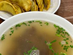 -草桥清真牛肉锅贴扁食店