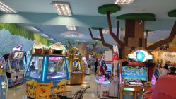 -莫莉幻想儿童乐园(武汉金银潭永旺店)