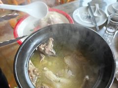 崂山泉水鸡-崂山水果园农家宴(泉水鸡店)