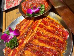 -明洞阿姨·韩式酱蟹烤肉·创意料理(方庄店)