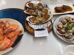 -老东镇啤酒屋海鲜加工·蒸汽海鲜·海鲜烧烤(台东店)