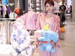 -王府井百货熙地港店