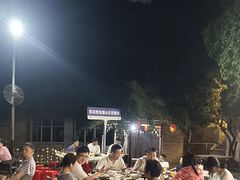 -鲤鱼塘农家山庄