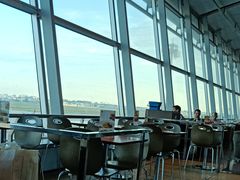 -胡志明新山一国际机场