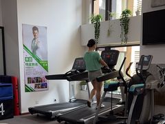 -悦耐私教健身馆(保利中心店)