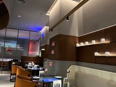 -麻六记(凤凰汇店)