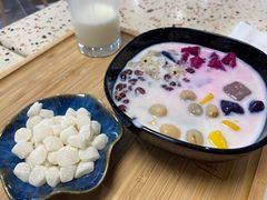 鲜奶烧仙草-MINIPOPO鲜奶·甜品(宽厚里店)
