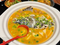 -川流不息·地道川菜·小龙虾(新松江路店)