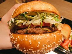 -The Habit Burger Grill 哈比特汉堡(复兴soho店)