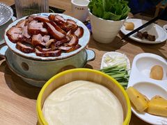 -龙聚德北京烤鸭(沙坪坝华宇A馆店)