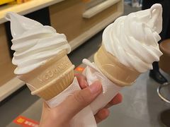 -麦当劳(龙洞店)