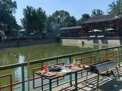 -尚庄度假村·庭台树下·户外烧烤·团建CS·轰趴营地(上庄水库店)