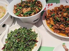 -鑫小城故事·藕汤·家常菜(台北一路总店)