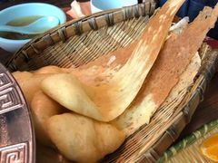 -有红鸡毛店·川菜(建设路店)