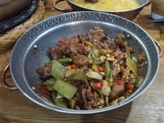 -吃饭皇帝大土家民族菜(正大广场店)