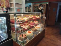 面包甜点陈列柜-新侨三宝乐面包店(崇文门店)