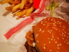 -麦当劳(秣陵路店)