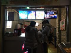 -沪上阿姨鲜果茶(世茂广场宽厚里店)