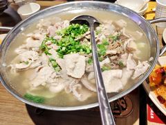 -肖四女乐山跷脚牛肉(世博源店)