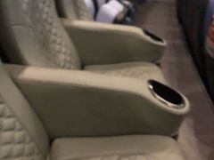 -幸福蓝海国际影城(西安立丰店)