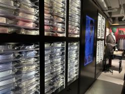 -BRANS PORO布朗斯伯勒西装高级定制·瑞璞西装(金陵店)