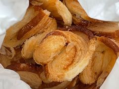 -上海哈尔滨食品厂(淮海中路店)