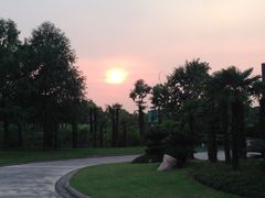 -上海怡沁园度假酒店