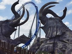 -七彩云南欢乐世界