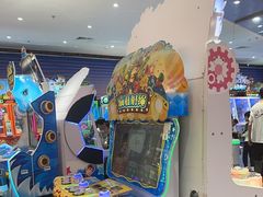 -反斗乐园π·电玩·高空拓展·蹦床(龙华天虹店)