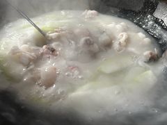 -鸿渡渔庄·特色鸭咀鱼