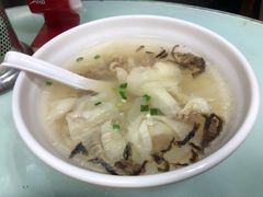 鲜肉小馄饨-食惠里小笼包面馆(越秀店)