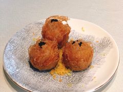 黑松露芋香饼-皇朝会.经典传统粤菜(外滩店)