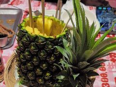 -威记烧嘢·南宁烧烤·超级生牛(绿地店)
