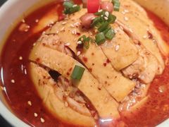 -辣尚瘾·烤鱼·新川菜(牡丹园直营店)