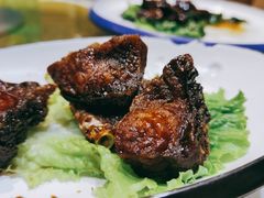 上海本帮熏鱼-绍兴饭店(大宁店)