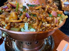 炭火销魂蛙锅-炉小二铜锅牛蛙•川湘菜(三里屯店)