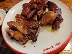 -老鼎万春卤菜(五代传承创始老店)