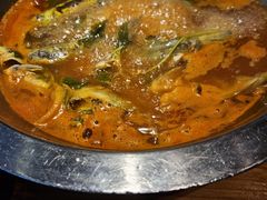 -野山舂·贵州现舂酸汤火锅(鸿通城店)