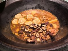 -鱼窝棚柴火铁锅炖(富山屯店)