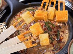 -黔三一夺夺粉酸汤火锅(百信店)