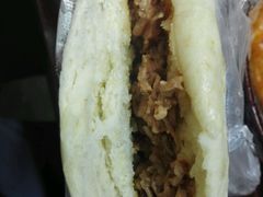 肉夹馍-秦人美食(区庄店)