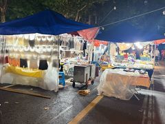 -吴山路夜市