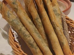 鲜荠菜春卷-南棠馆粤菜坊(群光店)