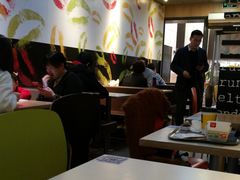 大堂-麦当劳(虹桥南丰城店)