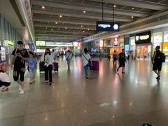 -上海虹桥客运西站