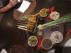 -DiAtas by Art Cafe Bumbu Bali