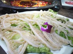 -红九格老火锅(三峡广场店)