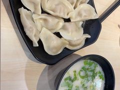 -大娘水饺(浒崇路大润发店)