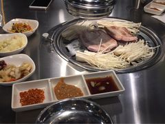 -韩聚屋韩国烤肉餐厅(新北万达店)